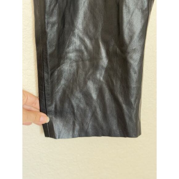 Alice + Olivia Women's Faux Leather Pants Black Medium Moto Chic Biker Girl Edgy - Picture 9 of 14